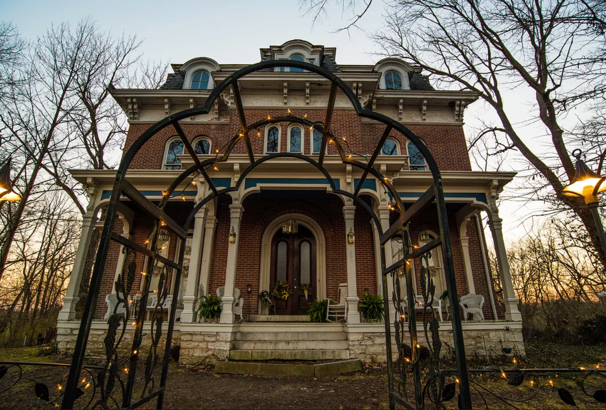today i learned, facts, Who Knew Illinois Had This Many Spooky Places?: The Surprising Story Behind It, til